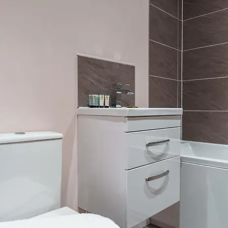 Modern 2 Bed Apartment In Manchester - Sleeps 4 Extérieur photo