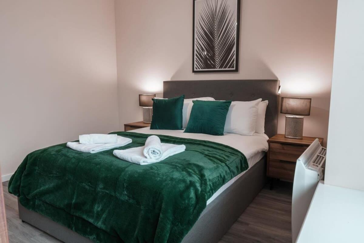 Apartment Modern 2 Bed In - Sleeps 4 Manchester